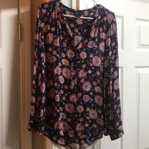 Lucky brand button down blouse L